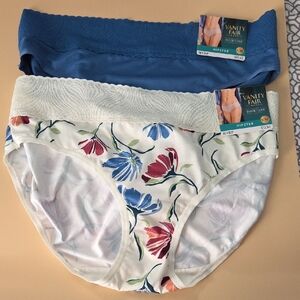 Vanity Fair Effortless Blue and Floral Hipster Briefs Size 8 XL